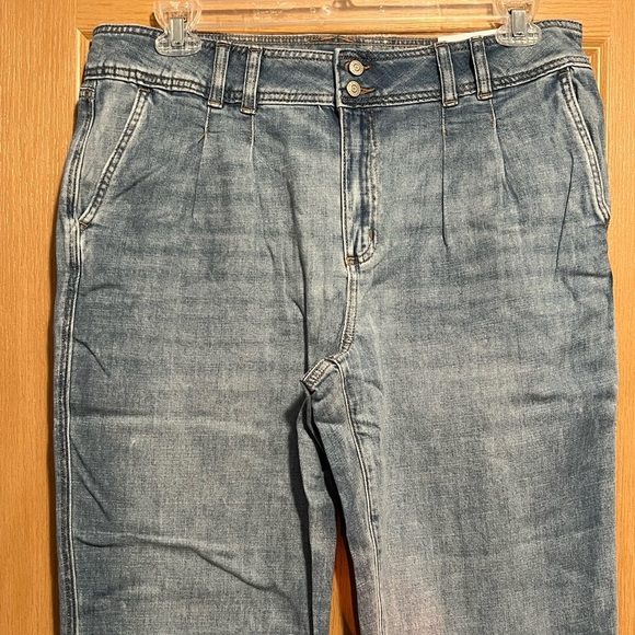 NWT Sonoma Relaxed High Rise - Picture 3 of 6